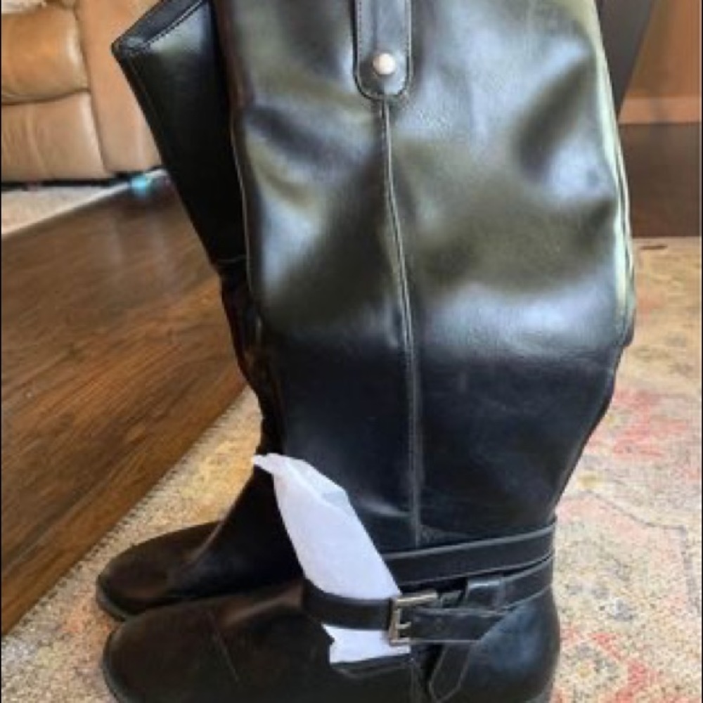 Boots Size 8